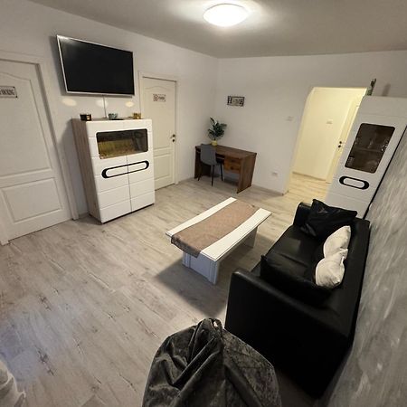 Apartament Ultracentral Modern 1 皮特什蒂 外观 照片